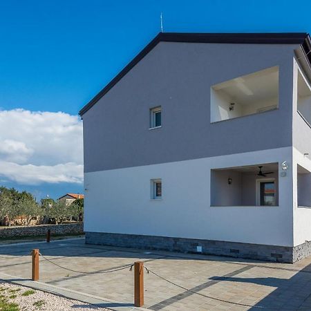 Apartments Pejakovic Вир Екстериор снимка