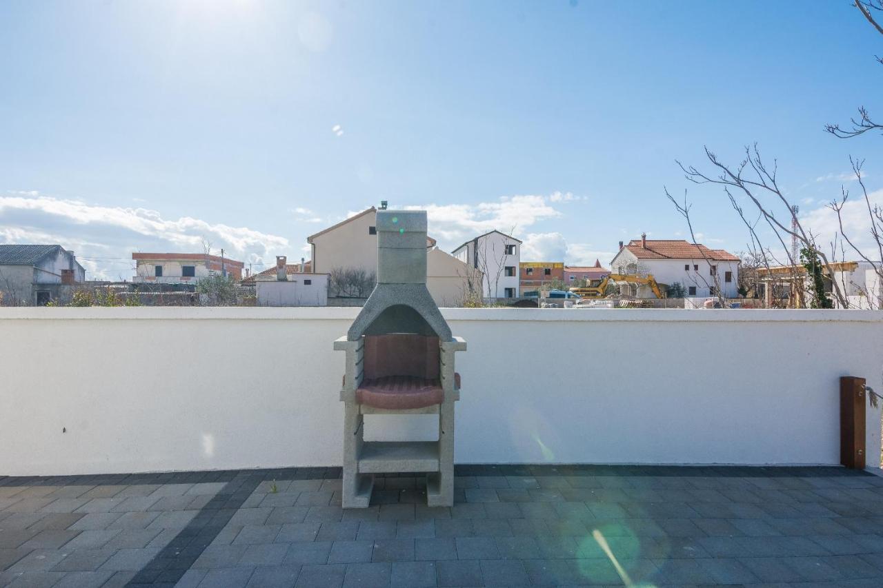 Apartments Pejakovic Вир Екстериор снимка