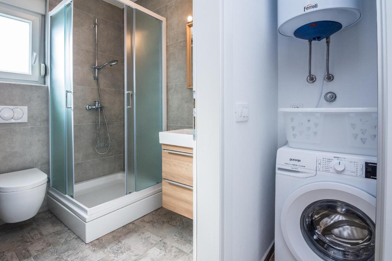 Apartments Pejakovic Вир Екстериор снимка